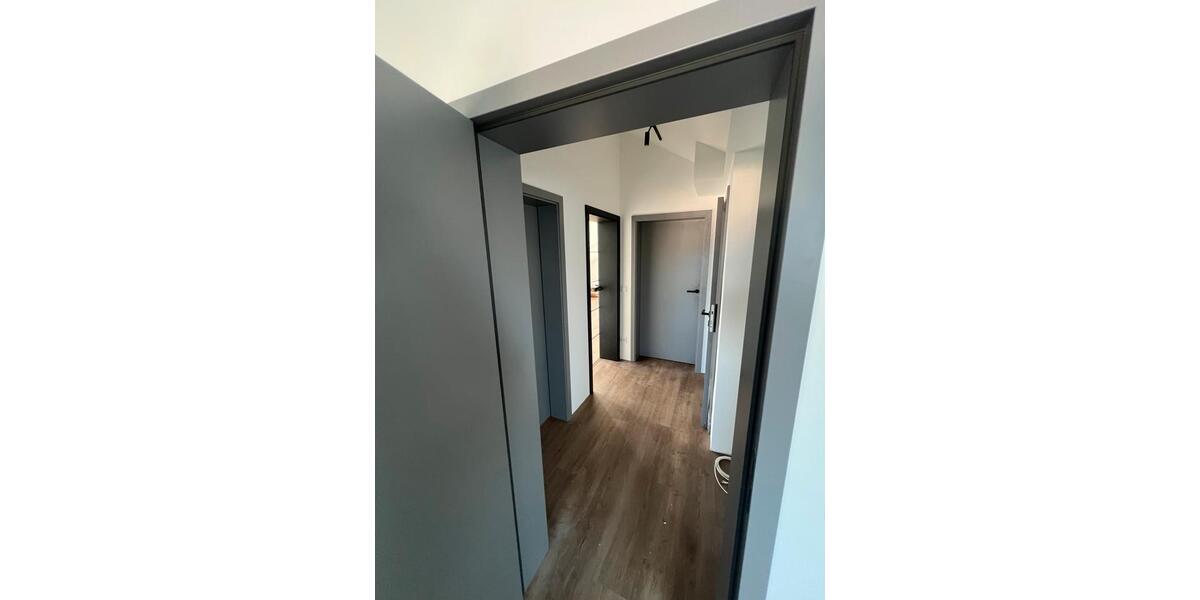 Dachgeschoßwohnung Alsfeld - 3.5 Zimmer, 85 m&sup2;, 900&euro; | Angebot:26110685