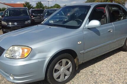 Hyundai Accent 212.909 km 1.000 &euro; Dresden 01219