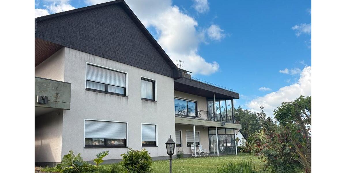 Einfamilienhaus Hillesheim - 8 Zimmer, 250 m&sup2;, 490.000&euro; | Angebot:26984224