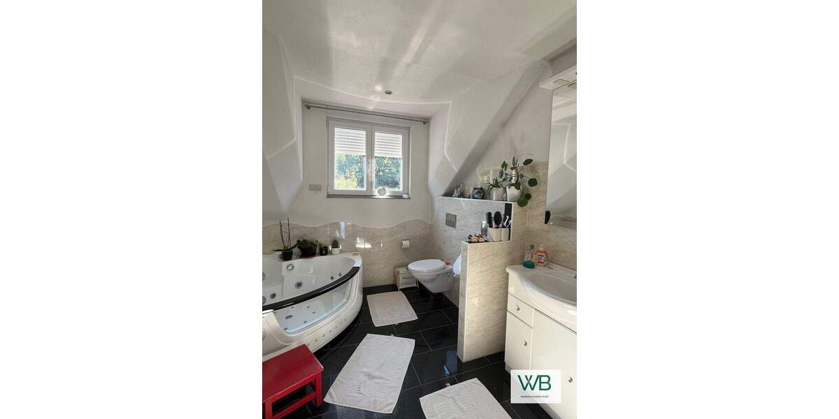 Mehrfamilienhaus, Wohnhaus Sassenburg / Neudorf-Platendorf Neudorf-Platendorf - 8 Zimmer, 310 m&sup2;, 699.000&euro; | Angebot:25357921