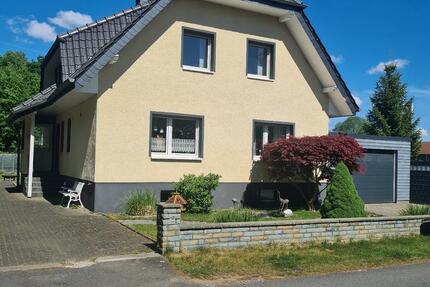 Einzugbereites Haus mit großem Garten in schöner, ruhiger Lage zimmer