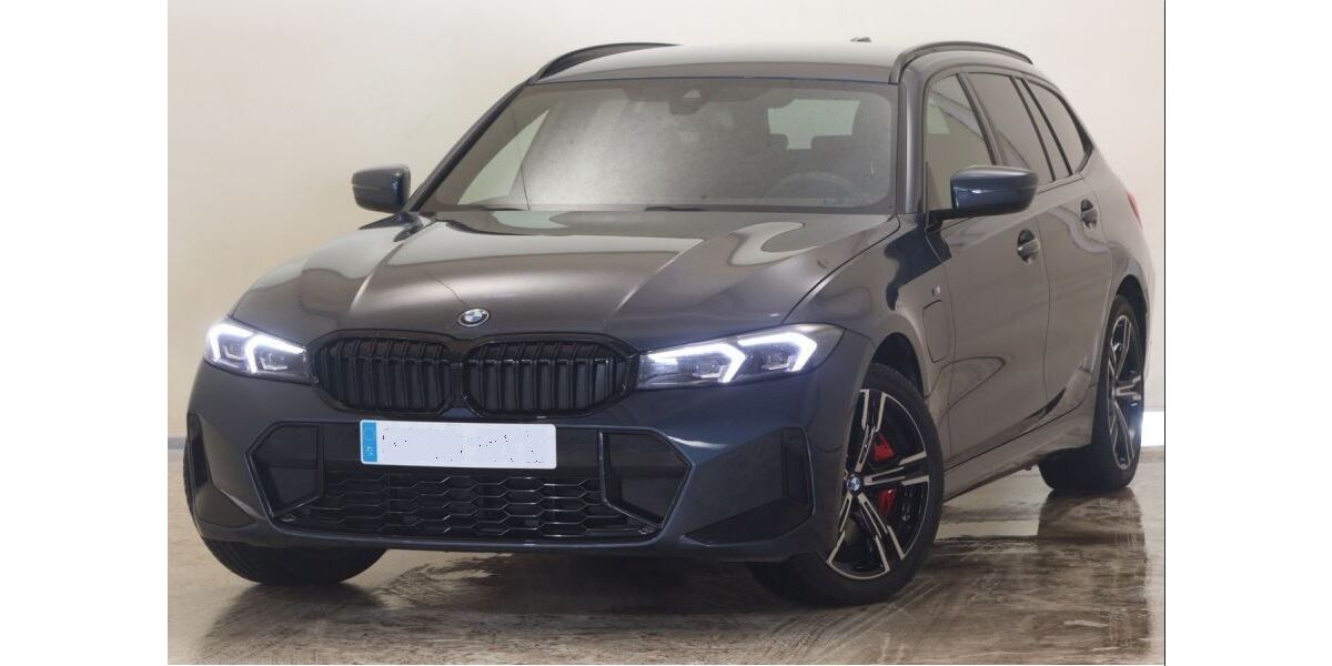 BMW 330 22.548 km 44.950 &euro; Hüllhorst 32609