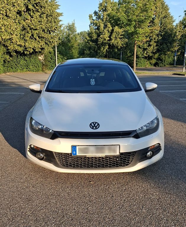 VW Scirocco 185.000 km 7.500 € Neuburg a.d. Donau 86633