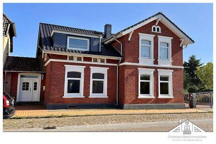 Geräumiges Wohnhaus in zentraler Lage von Warin zu verkaufen 7 zimmer