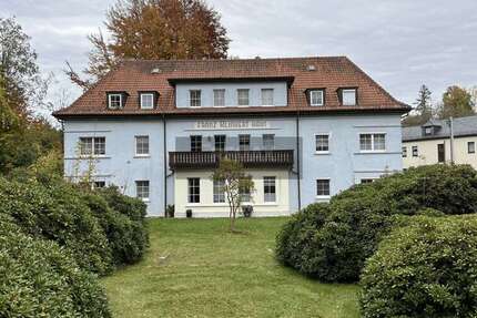 Wohnung Bad Brambach - 2 Zimmer, 76 m&sup2;, 79.000&euro; | Angebot:25167089