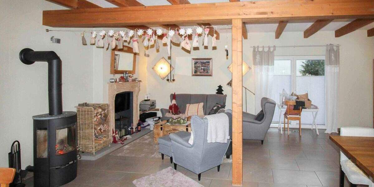 Exklusive Gewerbe- und Wohnimmobilie in Kappeln: Wohnen und Arbeiten in Perfektion 8 zimmer