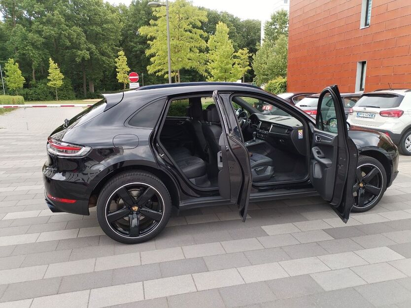 Porsche Macan 46.000 km 54.550 € Wolfsburg 38444