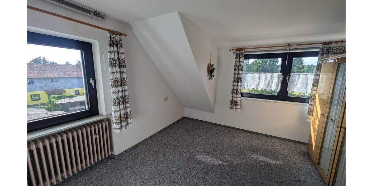 Mehrfamilienhaus, Wohnhaus Waldsassen Naßgütl - 8 Zimmer, 165.000&euro; | Angebot:25678511
