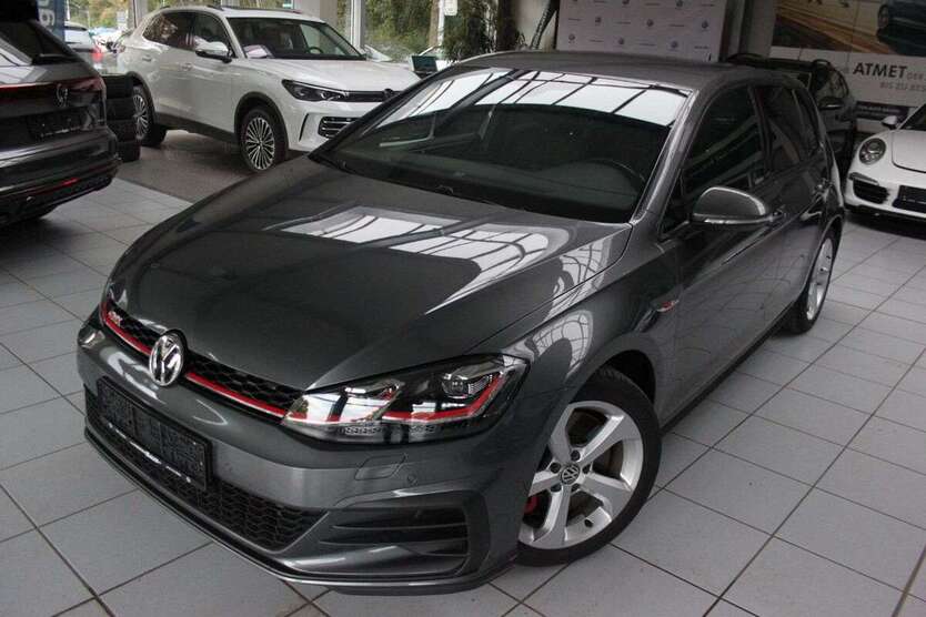 VW Golf 67.500 km 24.990 € Weil im Schönbuch 71093