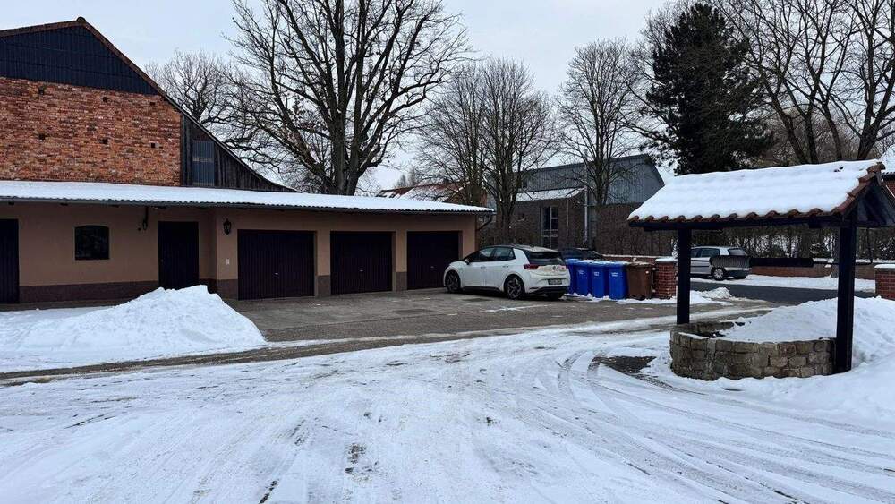 Etagenwohnung Adenbüttel - 5 Zimmer, 143 m&sup2;, 220.000&euro; | Angebot:25251533