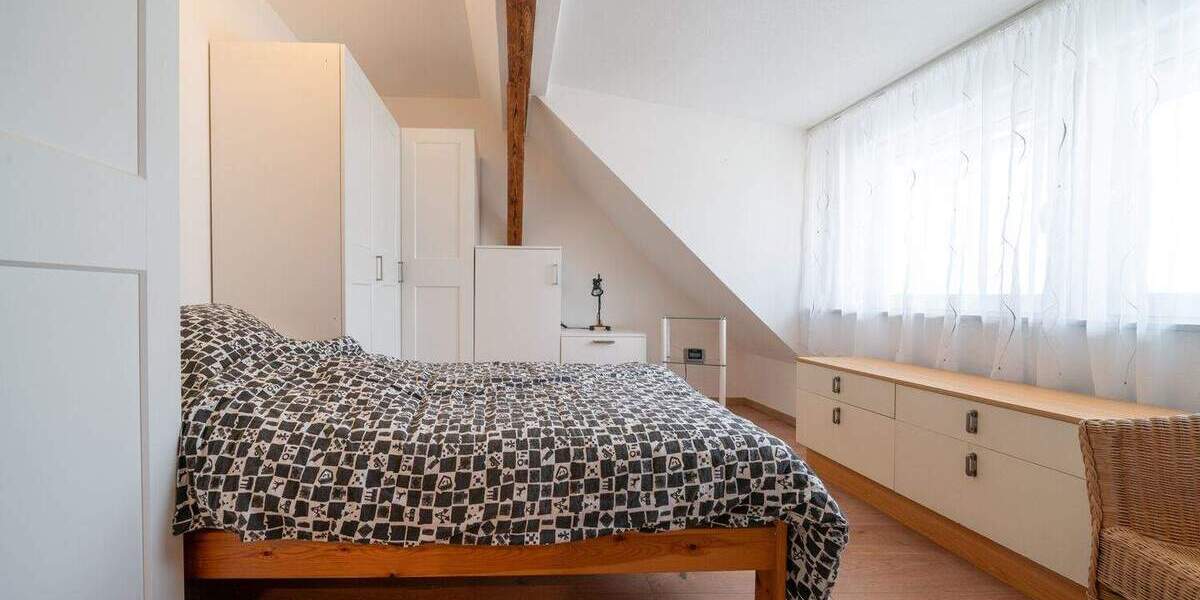 Einfamilienhaus Fünfstetten / Nußbühl Fünfstetten - 8 Zimmer, 301 m&sup2;, 1.200.000&euro; | Angebot:25727229