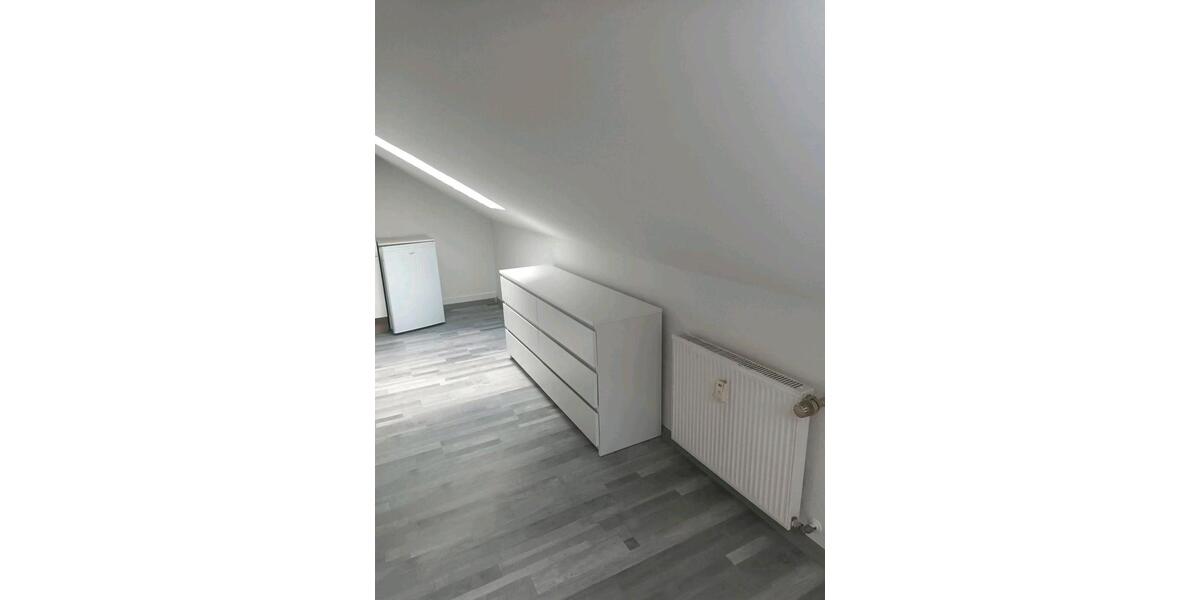 Dachgeschoßwohnung Rennerod - 4 Zimmer, 118 m&sup2;, 109.000&euro; | Angebot:26425634