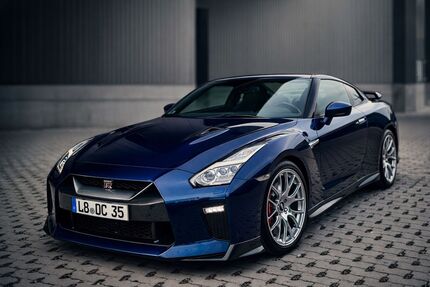 Nissan GT-R 61.400 km 129.000 &euro; Steinheim an der Murr 71711