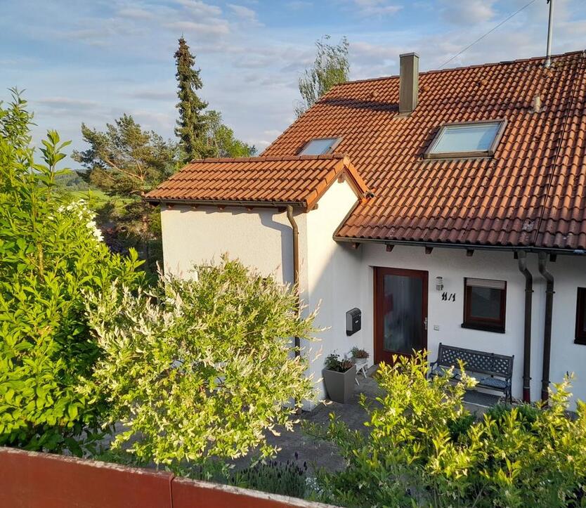 sonnige DHH mit Traumaussicht in Simmozheim von privat