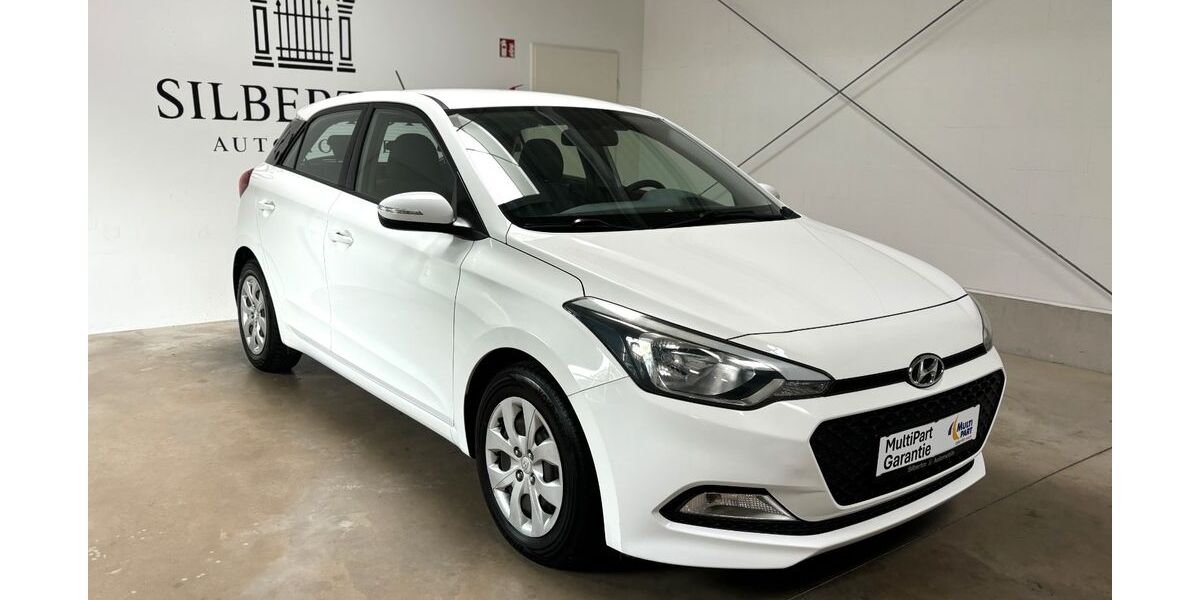 Hyundai i20 98.000 km 7.790 &euro; Düren 52349