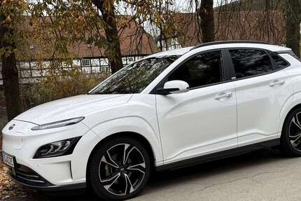 Hyundai KONA 42.480 km 17.995 € Gettorf 24214