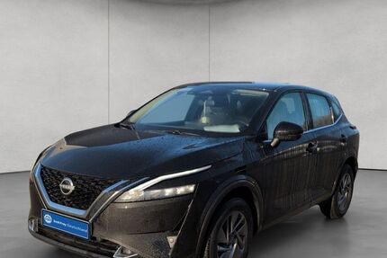 Nissan Qashqai 21.731 km 23.333 € Flensburg 24944