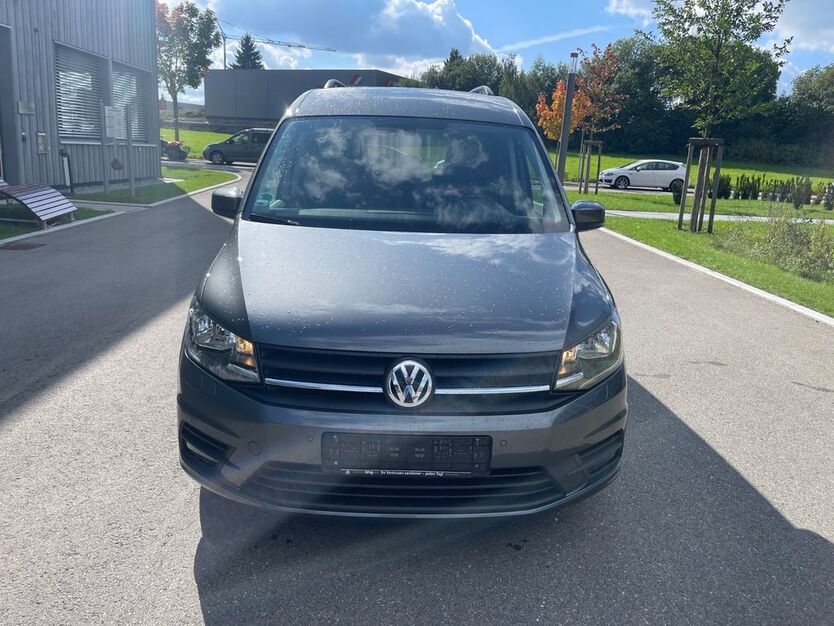 VW Caddy 87.000 km 16.999 € Donaueschingen 78166