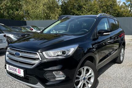 Ford Kuga 90.000 km 13.900 &euro; Breitscheid 35767