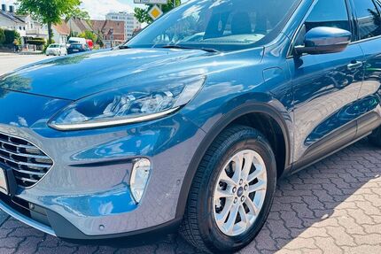 Ford Kuga 100.000 km 16.990 &euro; Lübeck 23556