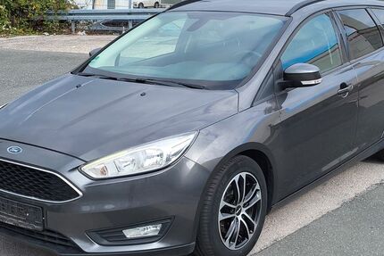 Ford Focus 152.500 km 6.750 &euro; Postbauer-Heng 92353