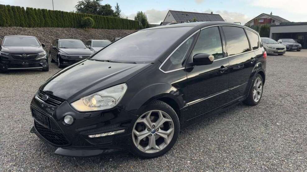S-Max