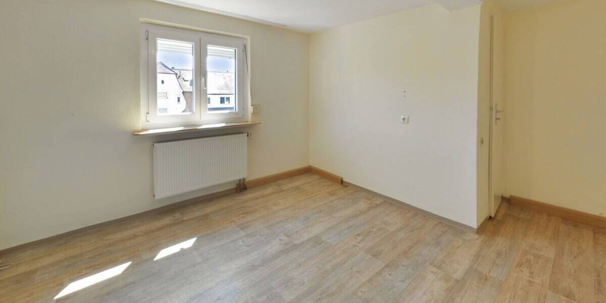 Reihenmittelhaus Ansbach - 5 Zimmer, 84 m&sup2;, 295.000&euro; | Angebot:25677597
