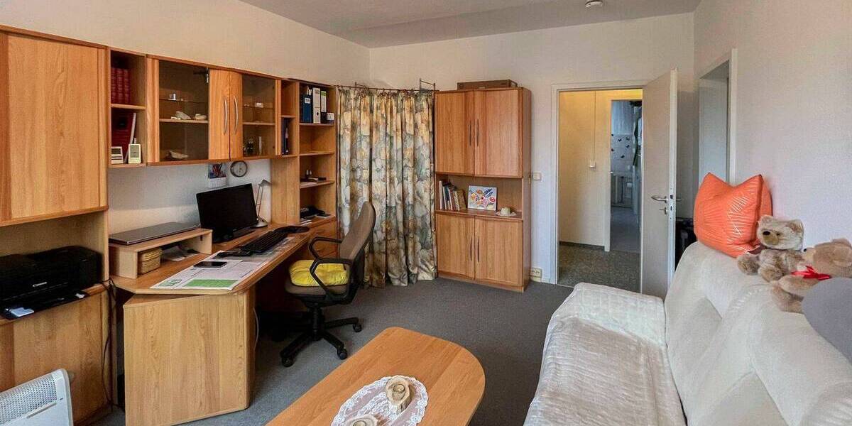 Etagenwohnung Dresden Leubnitz-Neuostra - 4 Zimmer, 78 m&sup2;, 199.900&euro; | Angebot:26816626