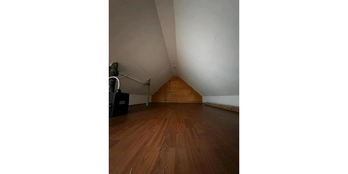 Reihenhaus Saarbrücken Eschberg - 4 Zimmer, 115 m&sup2;, 1.200&euro; | Angebot:25445834