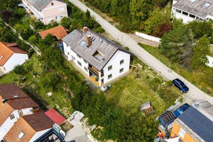 Haus Kinding - 9 Zimmer, 230 m&sup2;, 265.000&euro; | Angebot:27477755