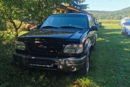 Ford Explorer 231.675 km 1.200 &euro; Amberg 92224