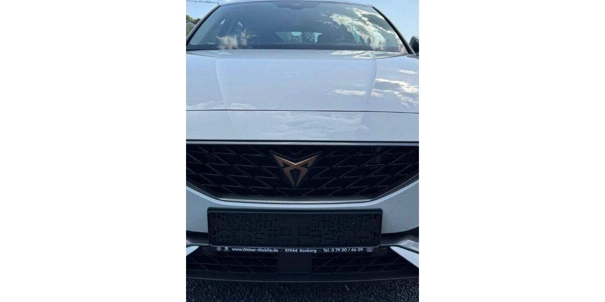 Cupra Leon 48.000 km 27.500 &euro; Freising 85356