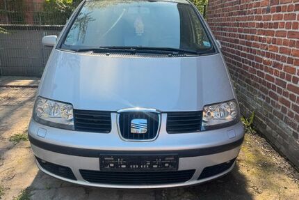Seat Alhambra 230.000 km 1.999 &euro; kiel 24113