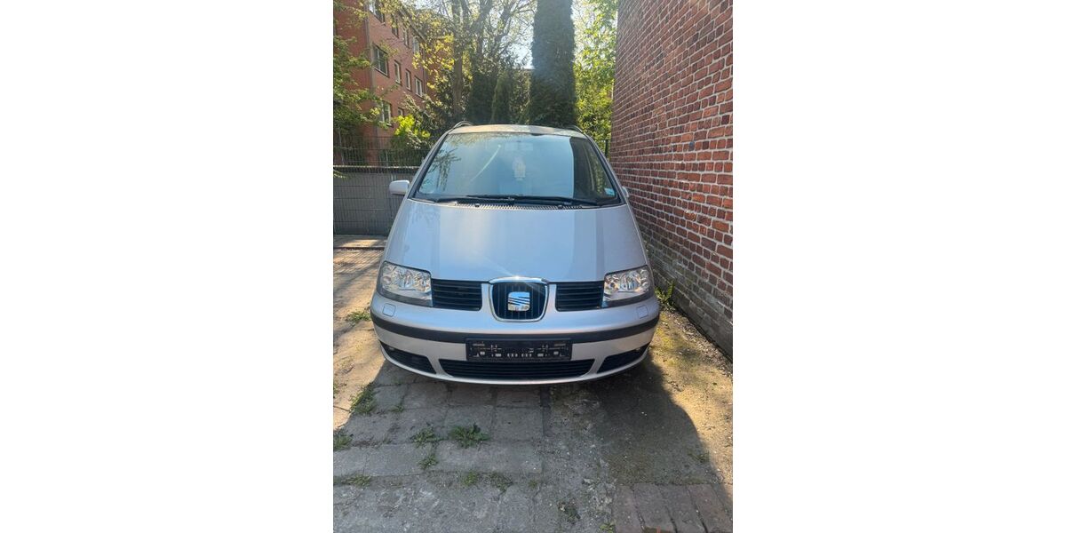 Seat Alhambra 230.000 km 1.999 &euro; kiel 24113
