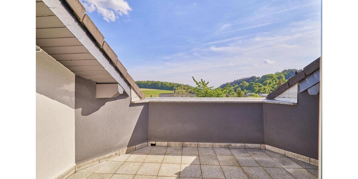 Einfamilienhaus Neckarsteinach - 9 Zimmer, 331 m&sup2;, 2.450&euro; | Angebot:23614375