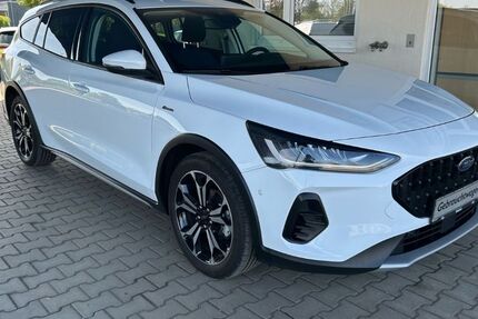 Ford Focus 13.777 km 23.590 &euro; Glauchau 08371