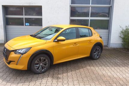 Peugeot 208 32.000 km 14.999 € Bodenwöhr 92439