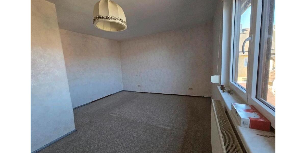 Einfamilienhaus Großbreitenbach - 75.000&euro; | Angebot:26422320