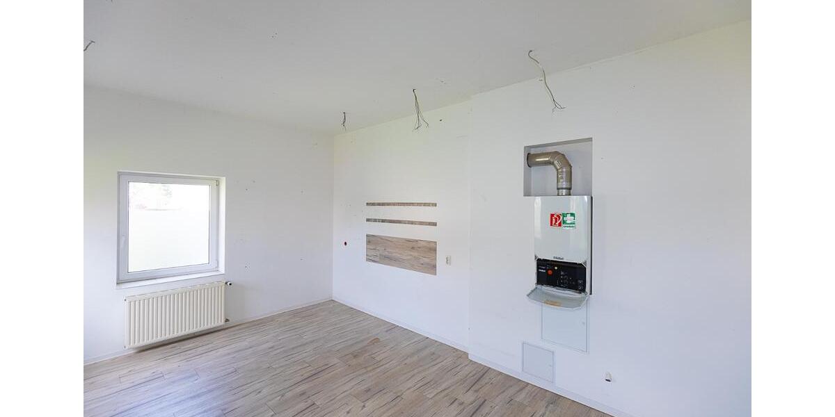 Großes Ladenlokal mit Hinterräumen zimmer