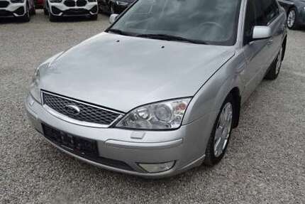 Ford Mondeo 129.480 km 4.990 &euro; Ismaning 85737
