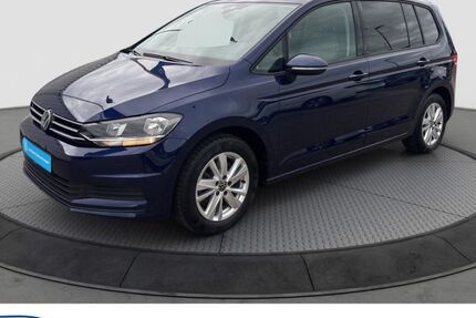 VW Touran 25.500 km 32.490 € Markdorf 88677