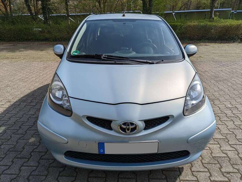 Toyota Aygo 166.000 km 1.499 € Bruchsal 76646
