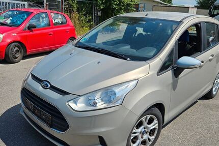 Ford B-Max 160.867 km 1.499 € Baienfurt 88255