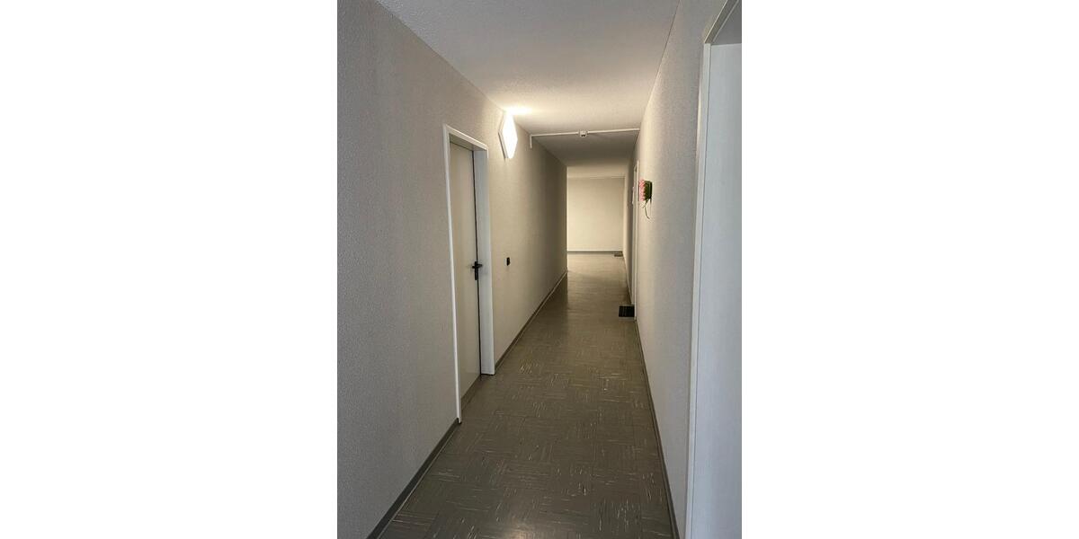 Etagenwohnung Waldkirch - 3 Zimmer, 84 m&sup2;, 1.100&euro; | Angebot:26267584
