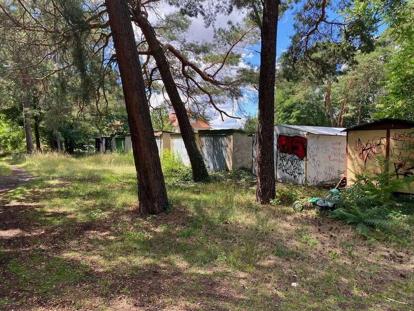 Grundstück zu verkaufen in Wustermark 333.260 € 832 m²