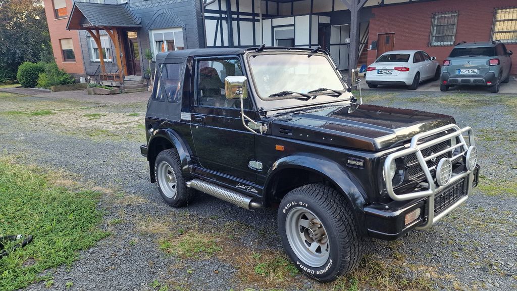Suzuki SJ Samurai 41.683 km 10.490 &euro; Uslar 37170