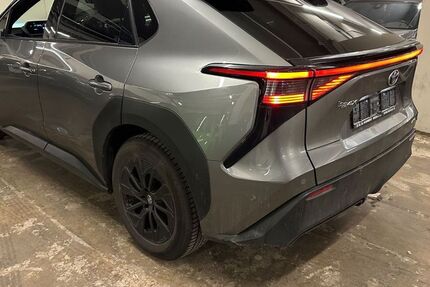 Toyota bZ4X 23.600 km 33.980 &euro; Mainz 55129