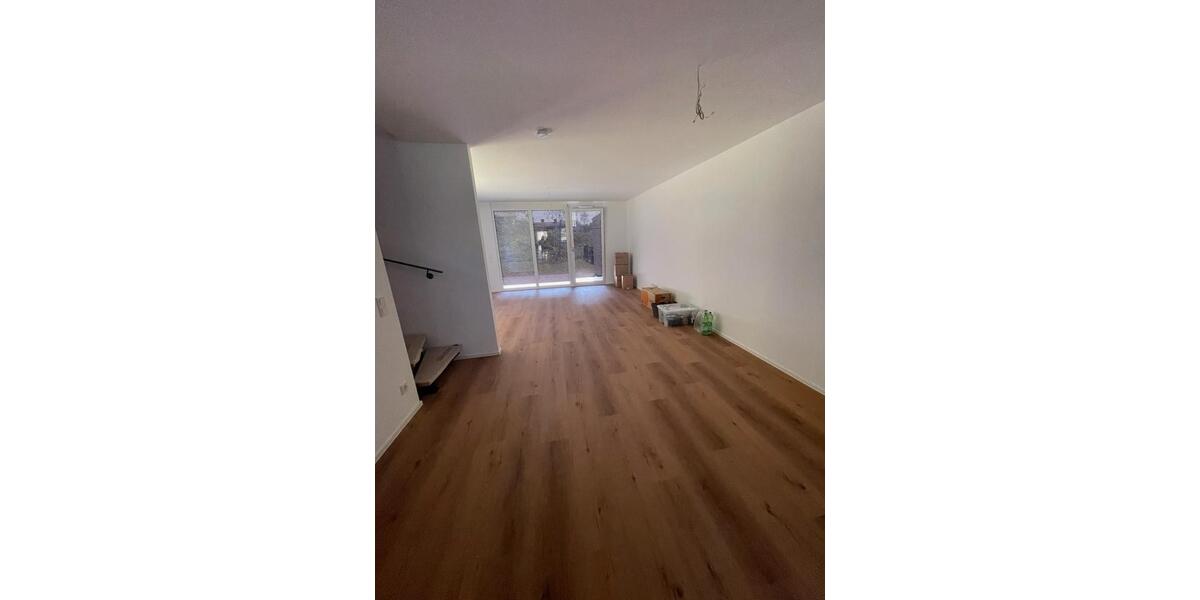 Reihenhaus Kerpen Balkhausen - 5 Zimmer, 145 m&sup2;, 2.350&euro; | Angebot:25449520