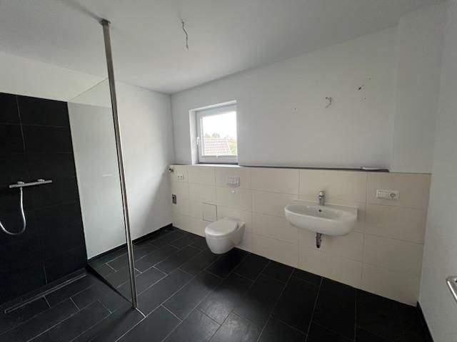 Mehrfamilienhaus, Wohnhaus Rostock Elmenhorst - 6 Zimmer, 180 m&sup2;, 785.000&euro; | Angebot:24632610