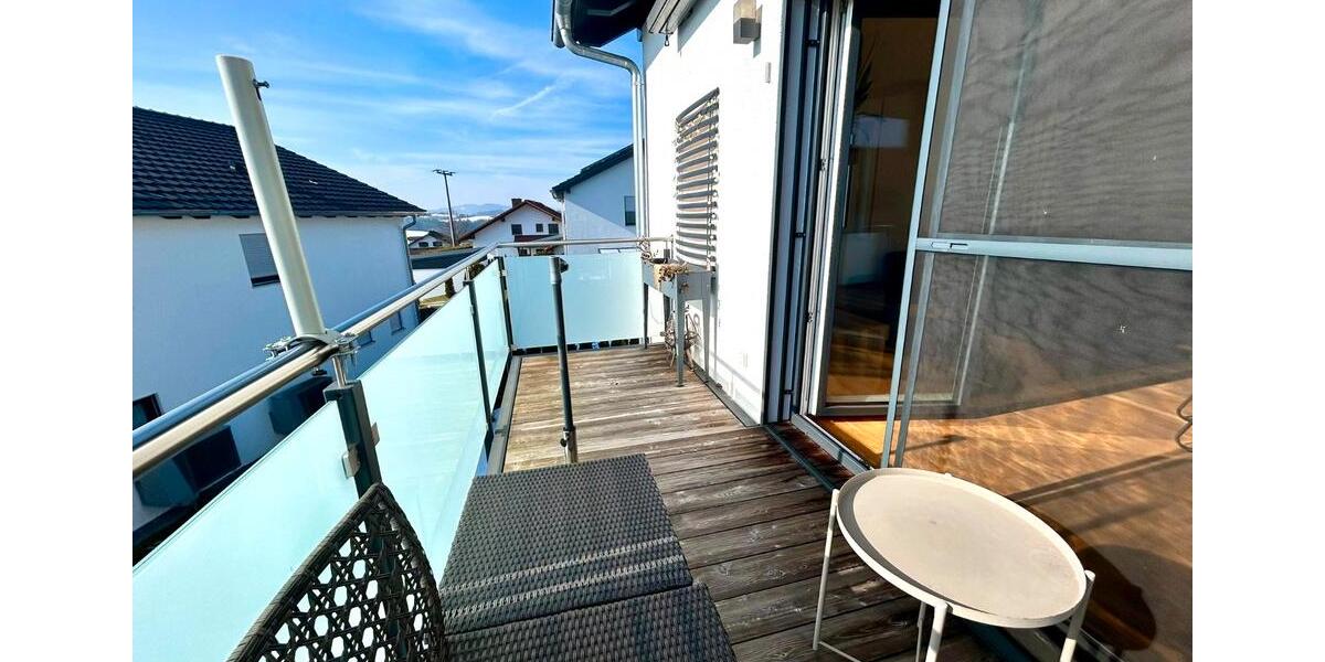 Etagenwohnung Tiefenbach - 3 Zimmer, 74 m&sup2;, 750&euro; | Angebot:26125902